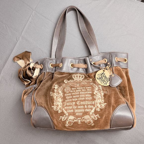 Juicy Couture Handbags - Juicy Couture vintage Y2K velvet bag